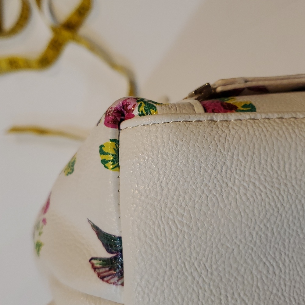 Betsey Johnson Purse Hummingbirds - Picture 11 of 16